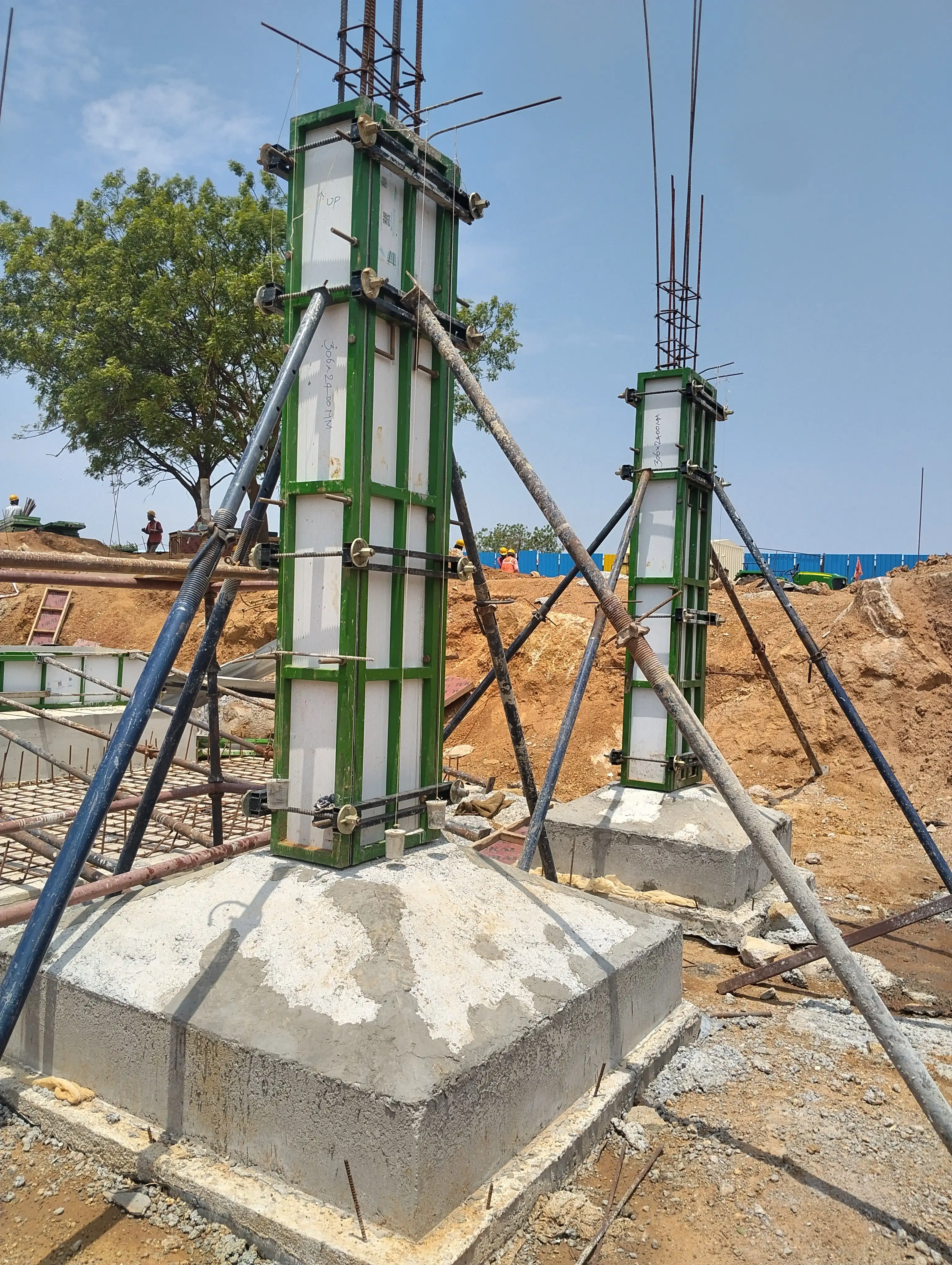 Column formwork site installation